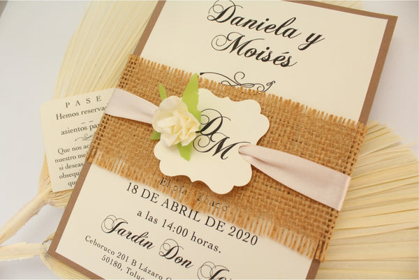 Invitación con Yute y Flor Modelo Burlap