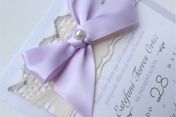 Invitación Bautizo con Encaje Modelo Lacy Bow